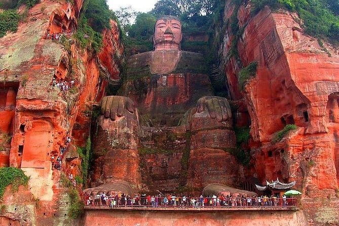 Chengdu Private Day Tour to Emei Mountain with Lunch and Cable Car Ride - Baoguo Temple, if the clock allows