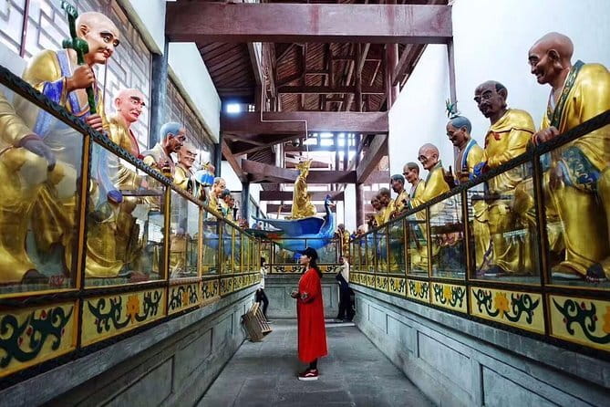 Chengdu Private Day Tour to Emei Mountain with Lunch and Cable Car Ride - What $318 per person really buys