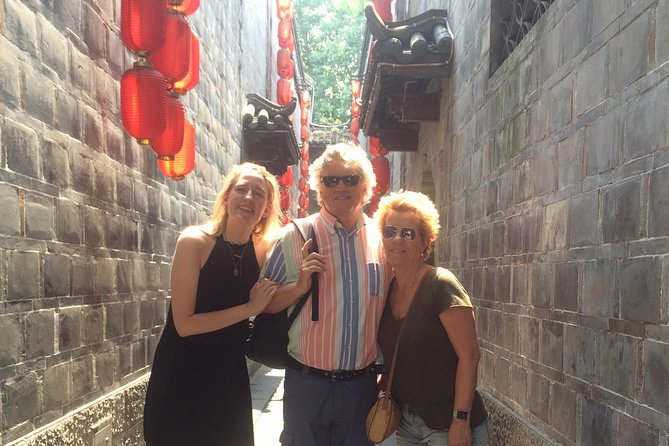 Chengdu Private Sightseeing Tour with Panda Breeding Center Visit - People’s Park, tea, and the Match Corner