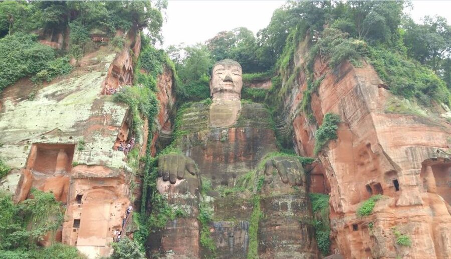 Chengdu Private Tour of Leshan Buddha and Panda Base - Why combine pandas with Leshan in one day?