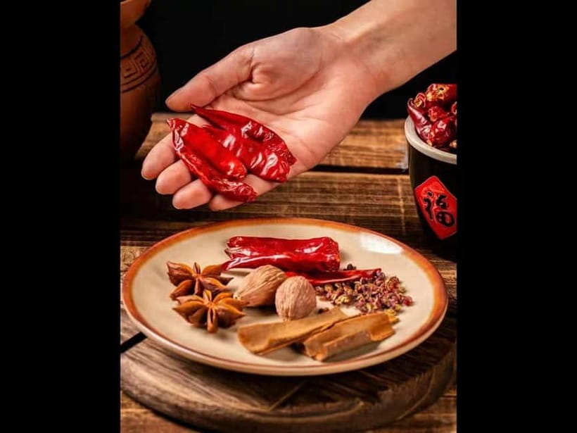 Chengdu Sichuan Cuisine Cooking Class and Savor Local Snacks - A western-Sichuan garden filled with food history