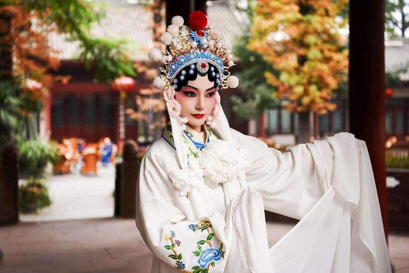 Chengdu: Sichuan Opera Show ShufengYayun & Covered Bowl Tea - Arriving at the Municipal Cultural Park ticket booth