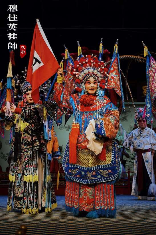Chengdu Sichuan Opera Show Ticket - Shu Feng Ya Yun - Tea, Massage, Ear Cleaning, and Other Add-Ons