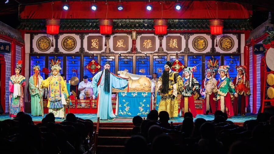 Chengdu: Sichuan Opera Shu Feng Yan Yun Evening Show Ticket - Choosing between standard and VIP seating
