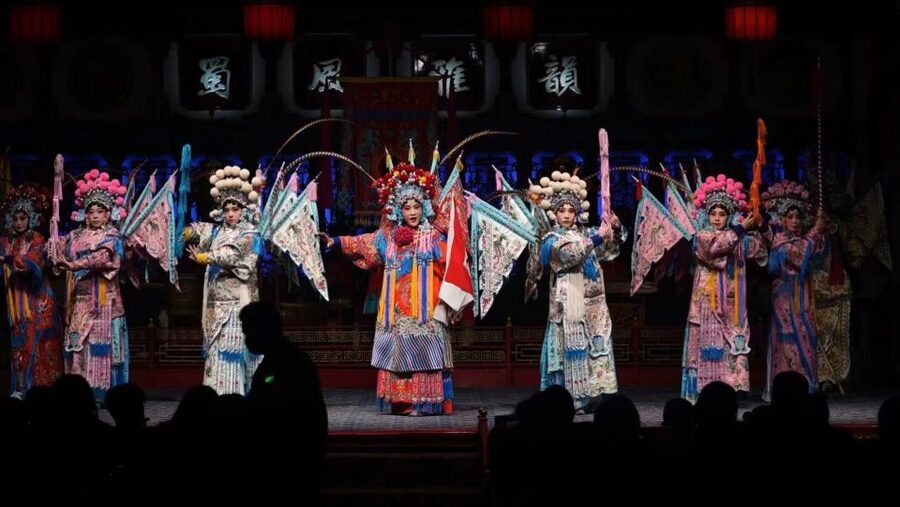 Chengdu: Sichuan Opera Shu Feng Yan Yun Evening Show Ticket - Is $31 good value for Chengdu?