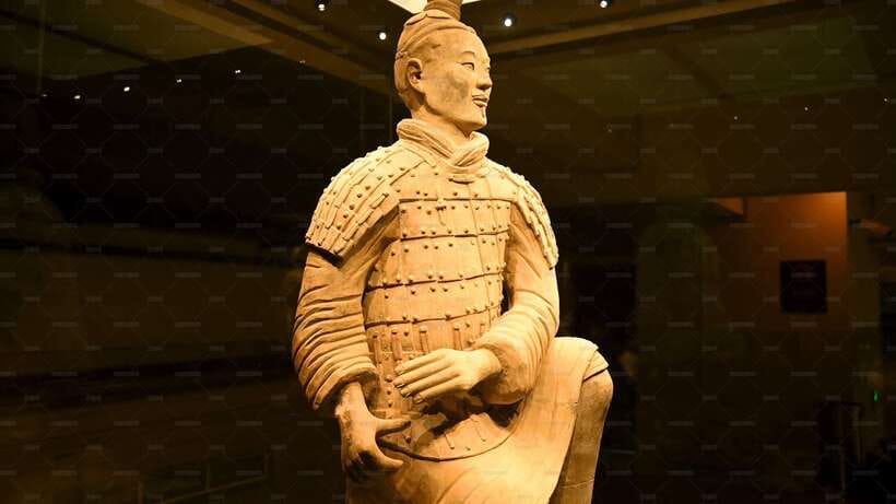 Chengdu: Xi'an Terracotta Warriors Day Trip by Bullet Train - The Muslim Street option and local food