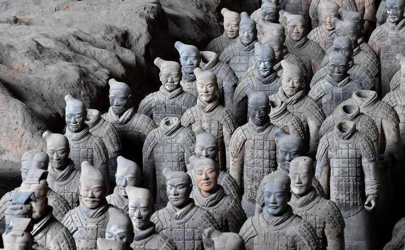 Chengdu: Xi'an Terracotta Warriors Day Trip by Bullet Train - The long-day reality