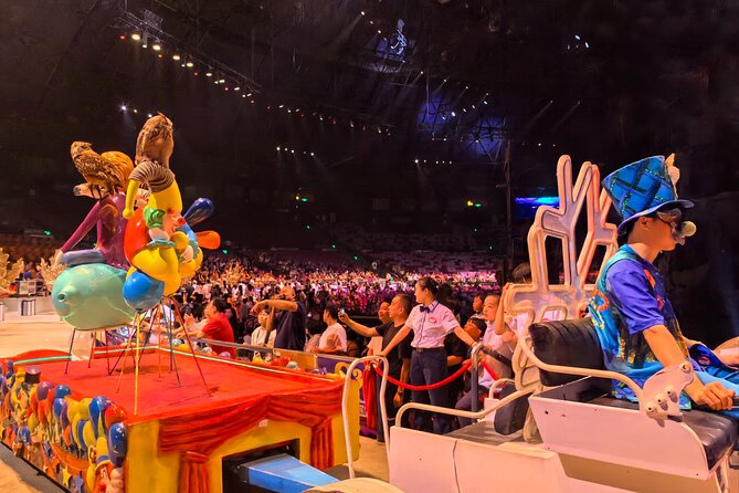 Chimelong International Circus Ticket with Transfer - Who will enjoy this most?