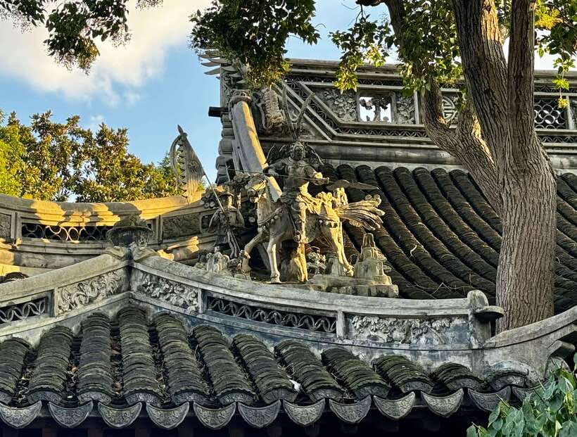 China Hollywood and Yiwu-the offline Temu commercial heaven - Why this experience is different from a normal Shanghai tour