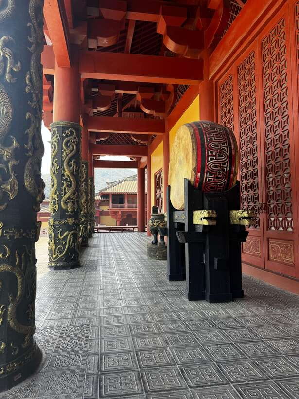 China Hollywood and Yiwu-the offline Temu commercial heaven - What the price really tells you