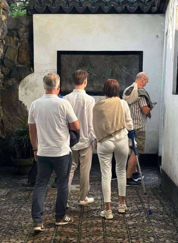 China Hollywood and Yiwu-the offline Temu commercial heaven - Yu Garden: two hours among classical courtyards