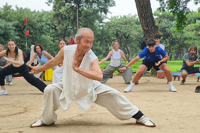 Chinese Kung Fu Experience Class in Beijing - Learning the five-stance fist form