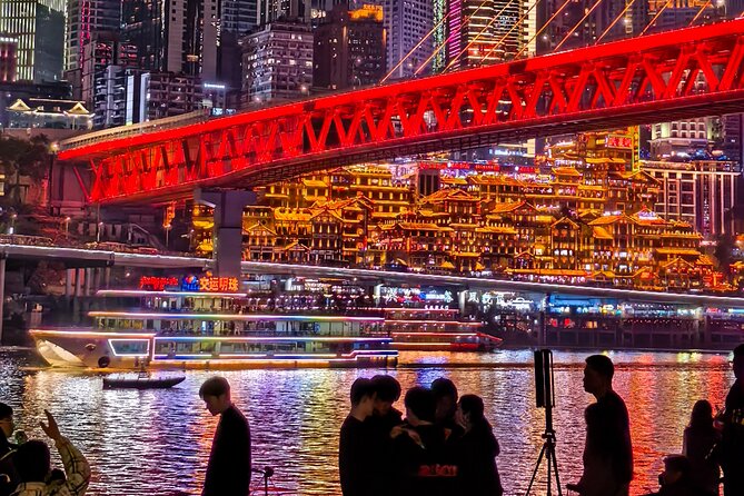 Chongqing Food Exploration, Old Town & Magic Night Views - Shiba Ti shifts from old streets to modern drinks