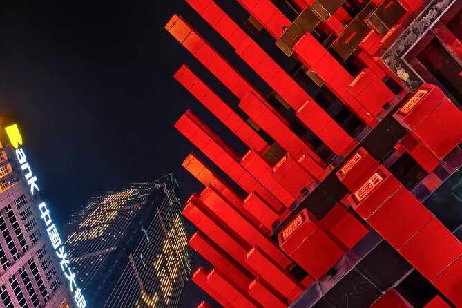 Chongqing Food Exploration, Old Town & Magic Night Views - Jiangbeizui delivers the big night view