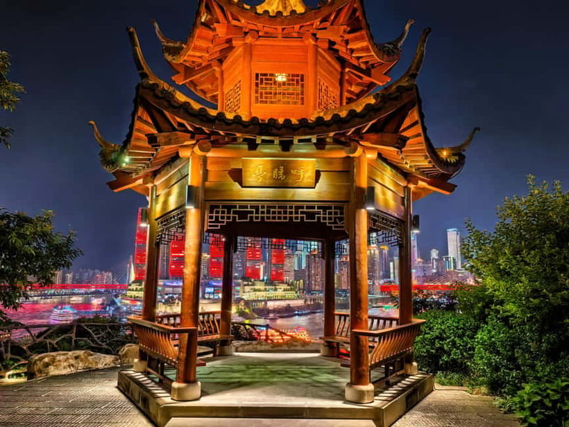 Chongqing: Magic Night View and Secret Viewing Spots Tour - Meeting at Jiangbeicheng and setting out