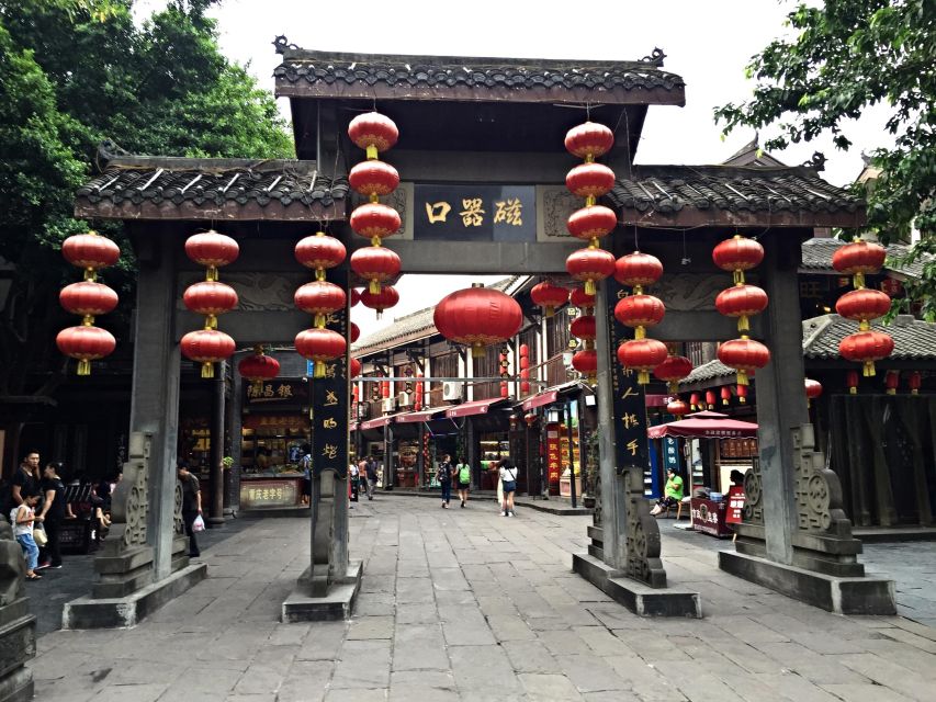 Chongqing: One-Day Extravaganza: Hit All the Must-See Spots! - Hongyadong and Dawan Tea: The Night-Time Finish
