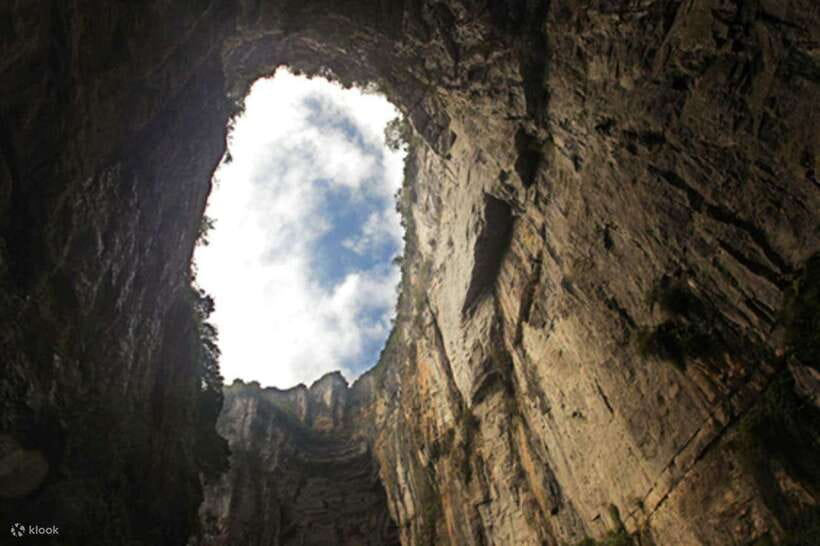 Chongqing:One-day Wulong HikeTrip(GeoPark+Fairy Mt)car incld - Lunch and the country-style pause