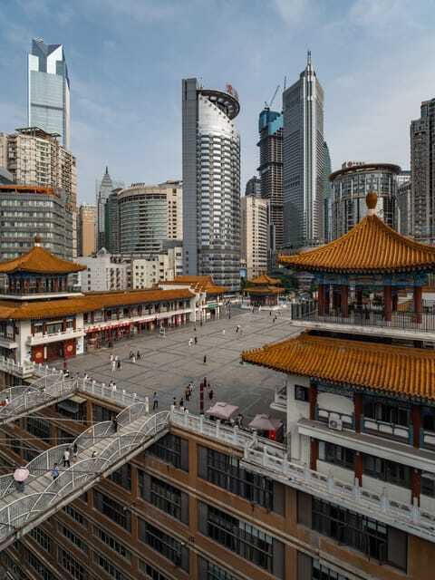 Chongqing Private City Tour: Must-Sees All-in-One - Tongyuan Gate and Shancheng Lane: the old city on a slope