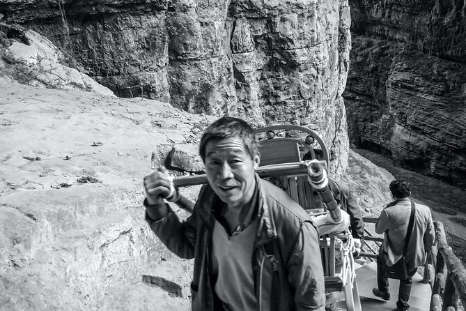 Chongqing Private Day Tour to Wulong Karst National Geology Park - Longshui Gorge and the Difeng fissure