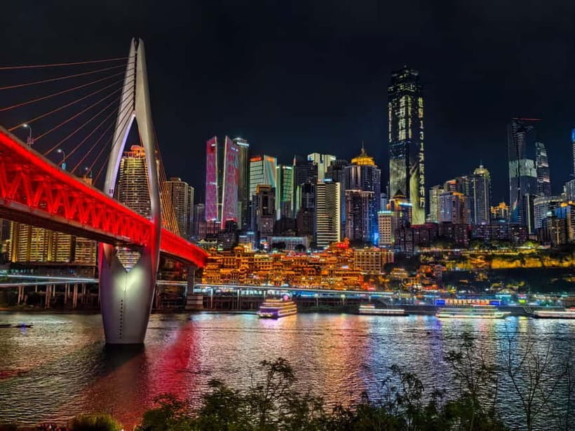 Chongqing: Private Food Tour and Magical Night Views - Why this food tour works well in Chongqing