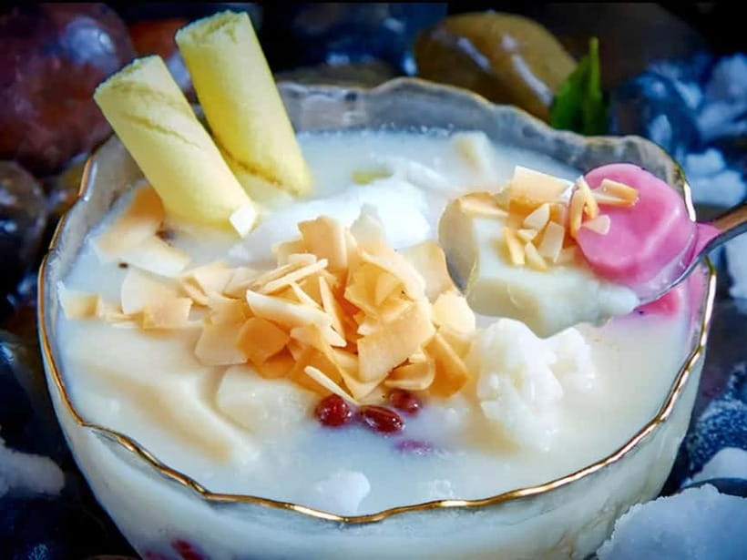 Chongqing: Private Food Tour and Magical Night Views - What $108 includes, and when it feels worthwhile