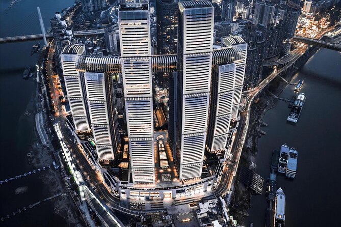Chongqing private luxury city tour: Must-sees All in One - Danzishi Old Street and the move toward evening