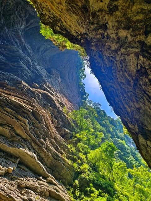 Chongqing: Wulong Karst 3 Wonders Premium Small Group Tour - Key points to know before booking