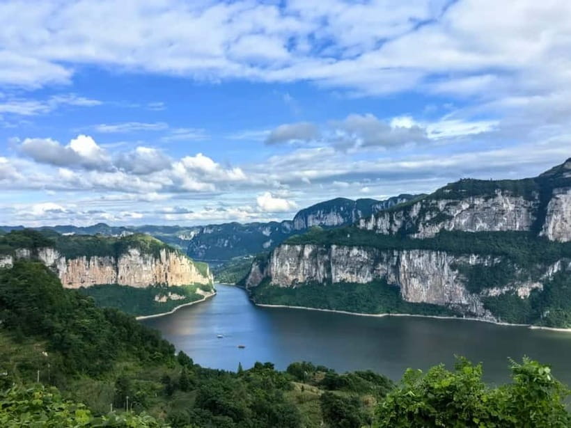 Chongqing: Wulong Karst 3 Wonders Premium Small Group Tour - Wujiang Gallery and the 30-minute canyon view