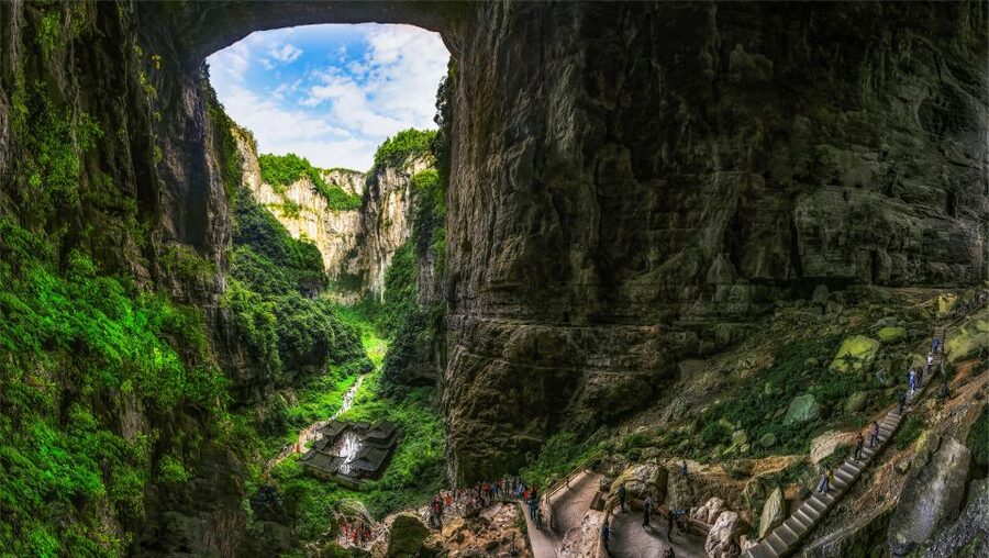 Chongqing: Wulong Private Day Exploration Tour - The guide can shape the entire day