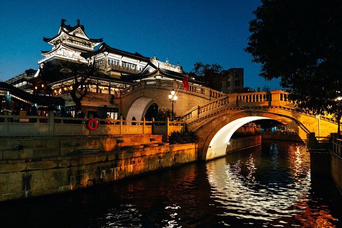 Customized Guangzhou City Tour with flexible itinerary - Walking Beijing Road’s Layered Shopping District