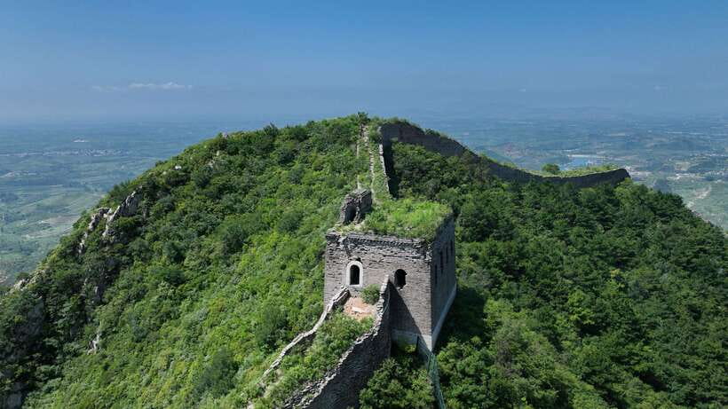 Daily Badaling Great Wall Coach Tour(With Options) - The guide service can make or break the day