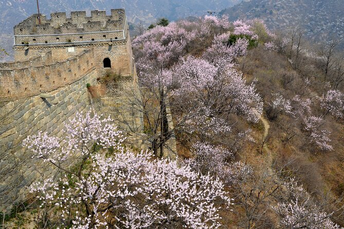Daily Departure: Mutianyu Great Wall Bus Tour (Max. 8 Hours) - Five Hours Inside the Mutianyu Scenic Area