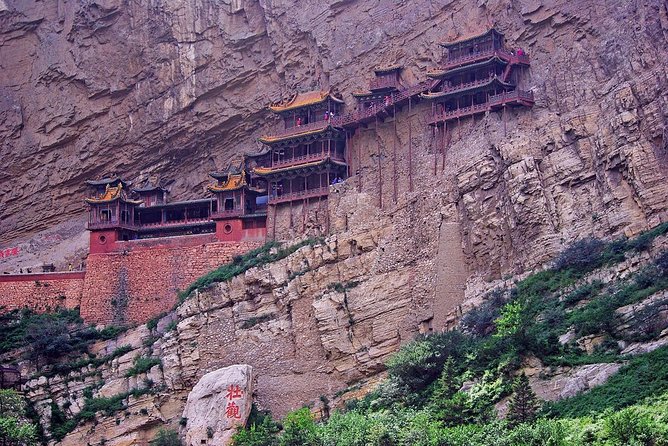 Datong Yungang Grottoes and Hanging Monastery 1-day from Beijing by Train - The guide makes the history easier to follow