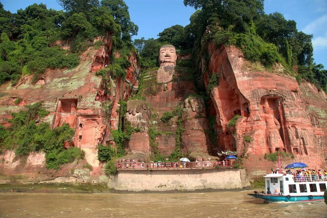 Day tour Chengdu Panda Base Leshan Giant Buddha with local Lunch - Key Points Before You Book