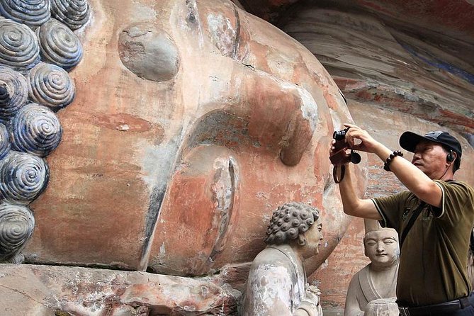 Dazu Rock Carvings Private Full Day Tour from Chongqing - Leaving Chongqing in a private vehicle