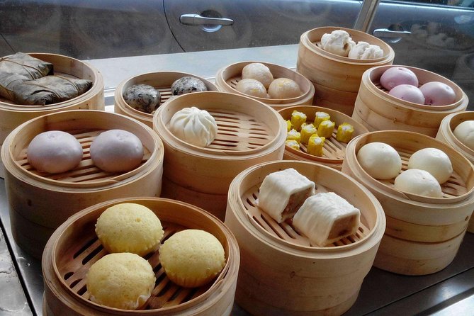 Dim Sum Breakfast&Tailored Beijing Highlights Tour-Pick Your Spot - Walking Wudaoying Hutong and the temple quarter
