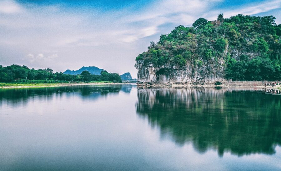 Discover Guilin's Gems:Guangzhou-Bullet Train Highlight Tour - Timing, comfort, and who should book