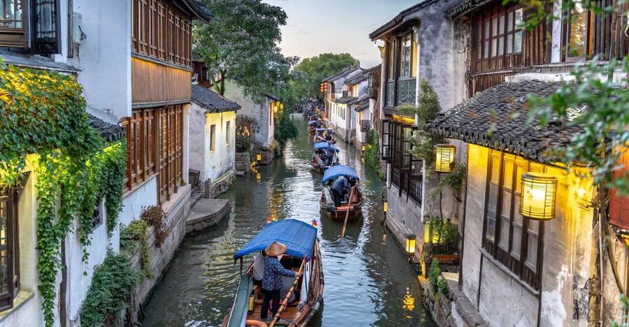 Discover Suzhou & Zhouzhuang: Private Day Trip - Lunch gives the middle of the day a useful pause