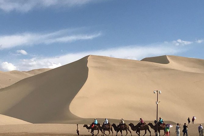 Dunhuang Private Day Tour Mogao Grottoes, Singing Dunes and Crescent Moon Spring - Why this Dunhuang day tour works
