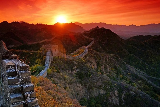 Early Bird Great Wall Private Tour with Chinese Breakfast from Beijing - Reaching Mutianyu at about 8:30 a.m.