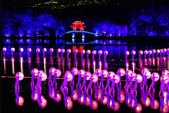 Enduring Memories of Hangzhou West Lake Show VIP Ticket with Private Transfer - The people who shape the evening