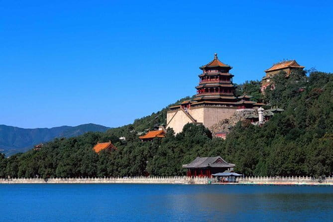 Exclusive Mutianyu Great Wall and Summer Palace Private Day Tour - Qingyan Stone Boat and Xiequ Garden