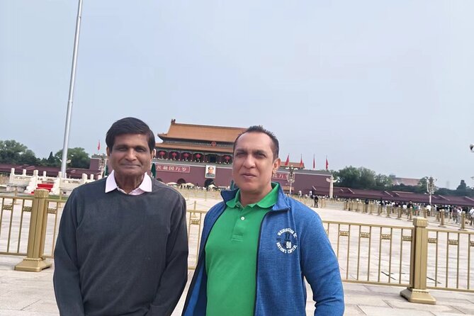 Explore Beijing's Tiananmen,Forbidden city andMutianyu with guide - Why this one-day Beijing route works