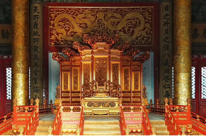 Explore Beijing with camera--City Walk tour with Professional photography guide - Shichahai and a glimpse of home life