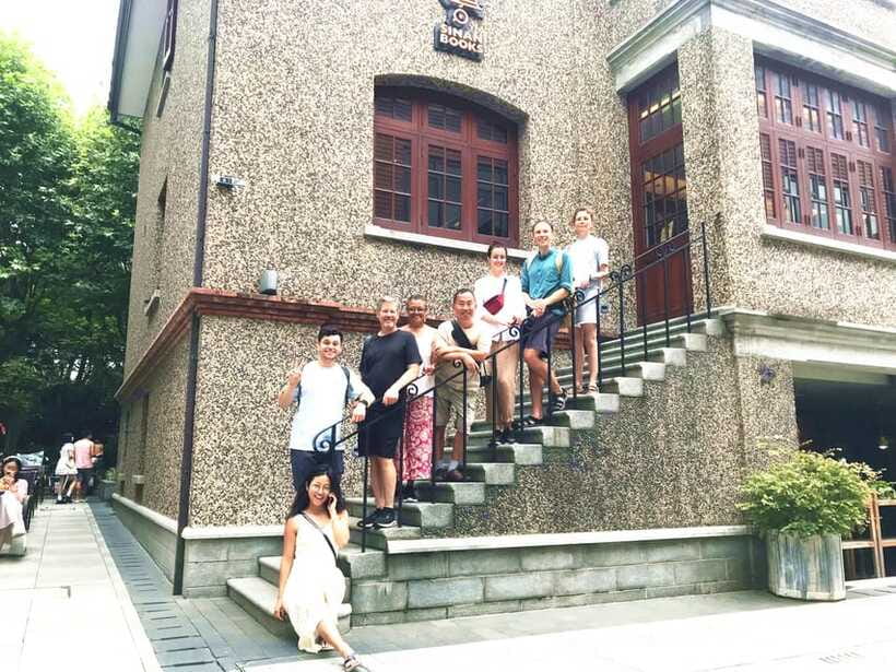 French Concession Walking Tour with Real Local - Shanghai Culture Square and the 20-minute stop