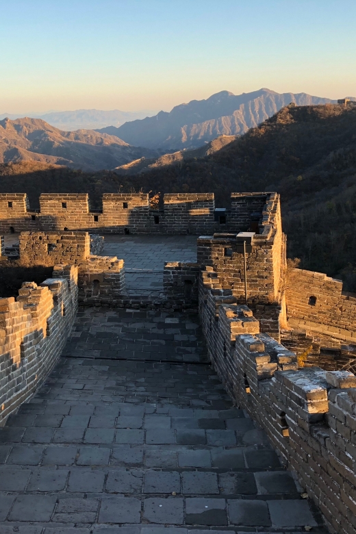 From Beijing: Mutianyu Great Wall Private Tour with Lunch - Why Mutianyu makes a good Great Wall choice