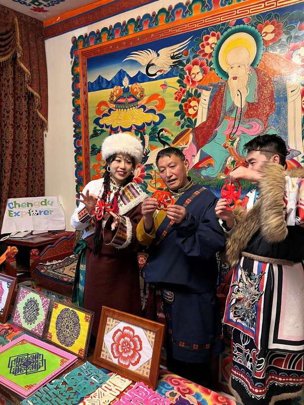 From Chengdu: Tibetan Village Live as a Tibetan Day Tour - Dinner, yak hotpot, and the Guozhuang circle