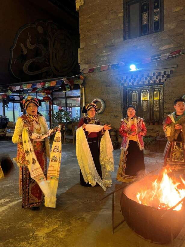 From Chengdu: Tibetan Village Live as a Tibetan Day Tour - Walking Ganbao’s stone lanes and sacred markers