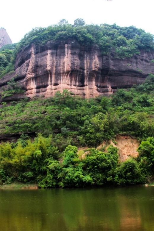 From Guangzhou: Mount Danxia and Nanhua Temple Full-Day - Yang Yuan Stone, Danxia’s playful landmark