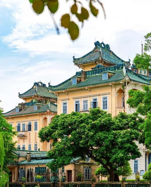 From Guangzhou: UNESCO Watchtowers & Ancient Villages Tour - Zili Village and the Diaolou among rice paddies
